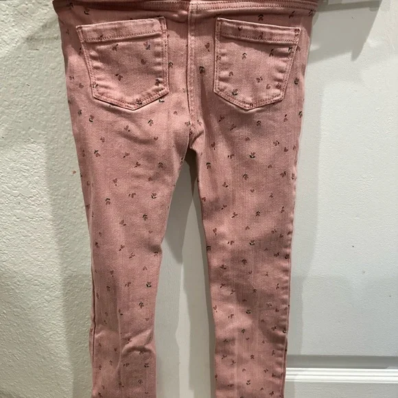 Du Pareil Kids Jeans 5 yrs. Cottage core, dainty floral, Easter, Spring - Picture 2 of 10